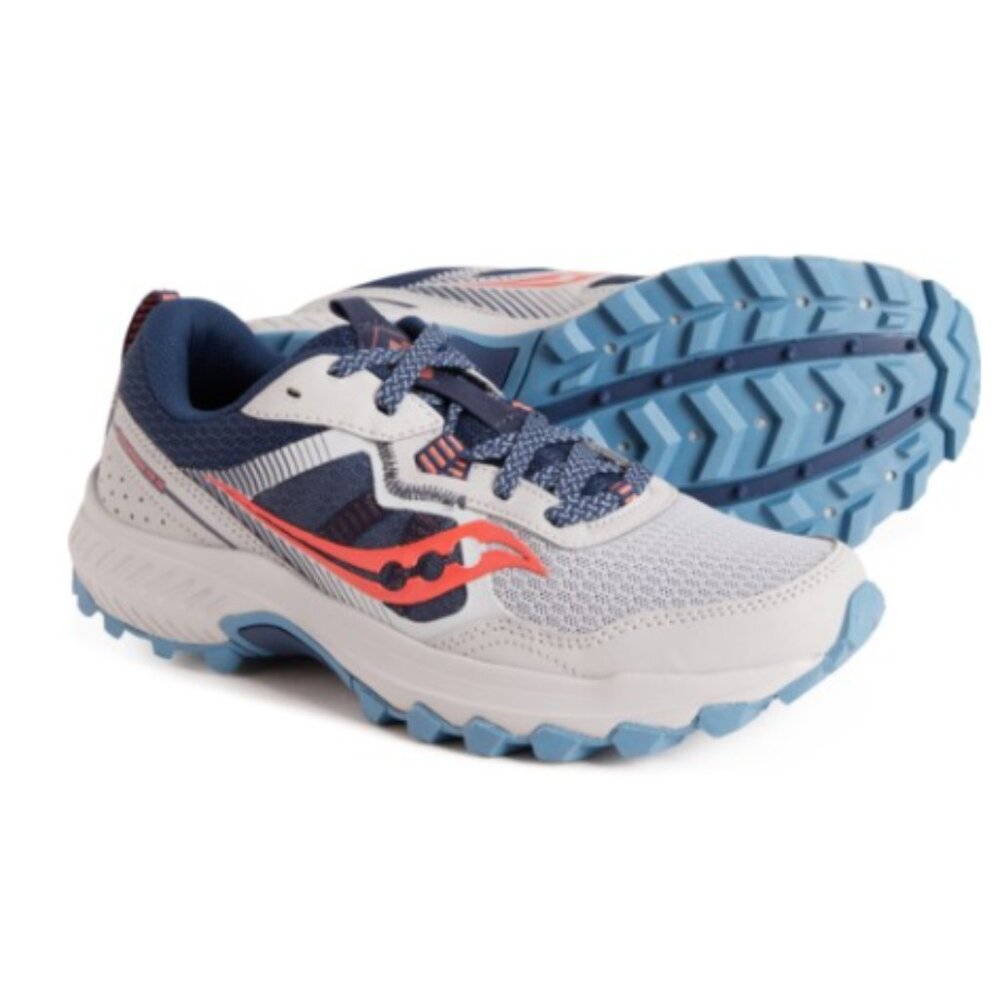 Saucony Women's Excursion Tr16 Sneaker in Concrete/Night